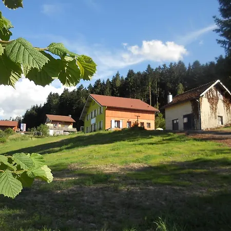 Apartment Du Saut Des Cuves