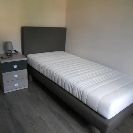 公寓 Du Saut Des Cuves 克松吕-隆日梅