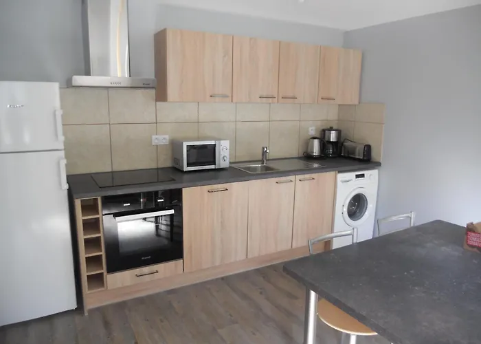 Du Saut Des Cuves Apartment