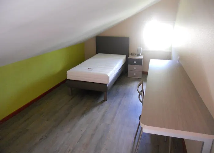 Du Saut Des Cuves Apartment *